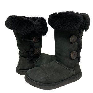 UGG Australia women's boots black Bayley triple button leather size US 7